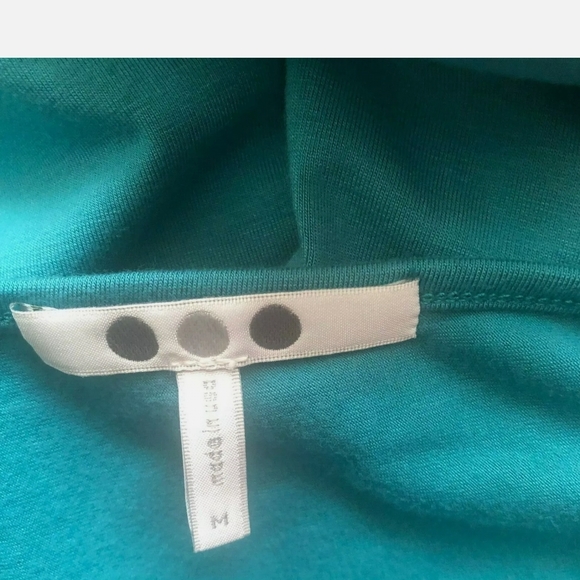 Three Dots Fuchsia  Knit Ruffle Short Sleeve Dress Size M Blue New - Picture 5 of 6